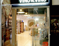 Магазин элитного алкоголя «Vino & Vino» в ТЦ «Новая Европа»
