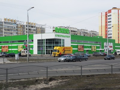 Гипермаркет «АЛМИ» на ул. Сухого в Гомеле