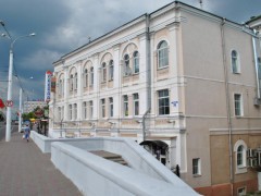 Торгово-выставочный центр «Пассаж» на ул. Ленина в Витебске
