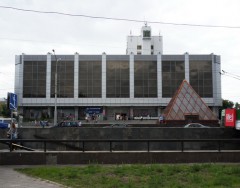 Универмаг «Гомель» на ул. Советской в Гомеле